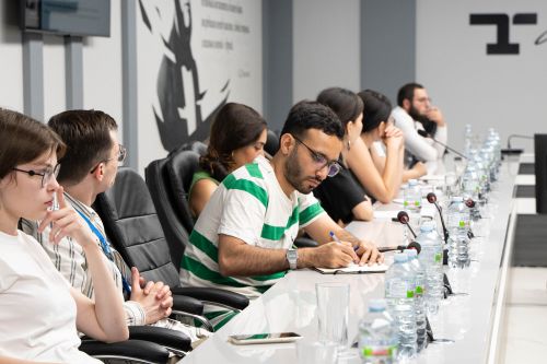 Учёные из 11 стран прошли образовательную программу в Университете Льва Толстого